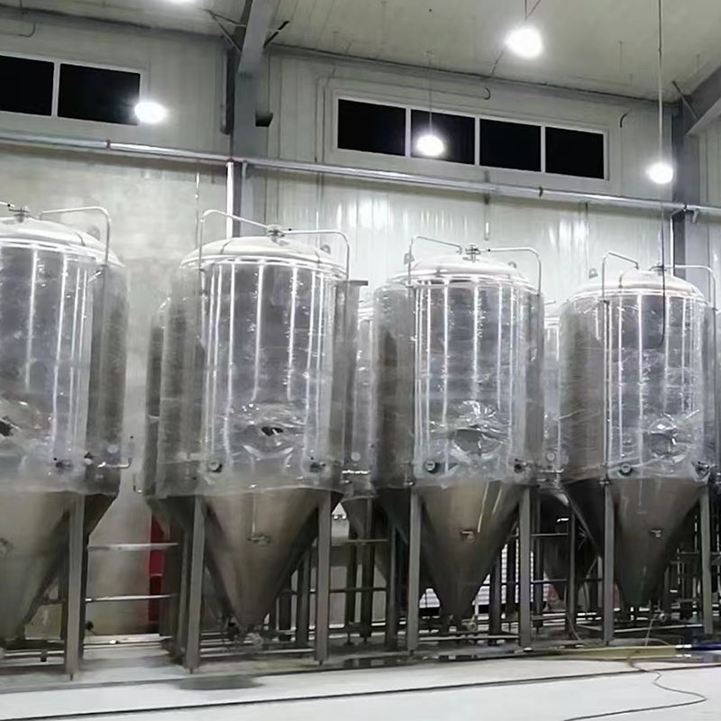 市中精酿啤酒设备厂—中小型精酿啤酒厂提供服务